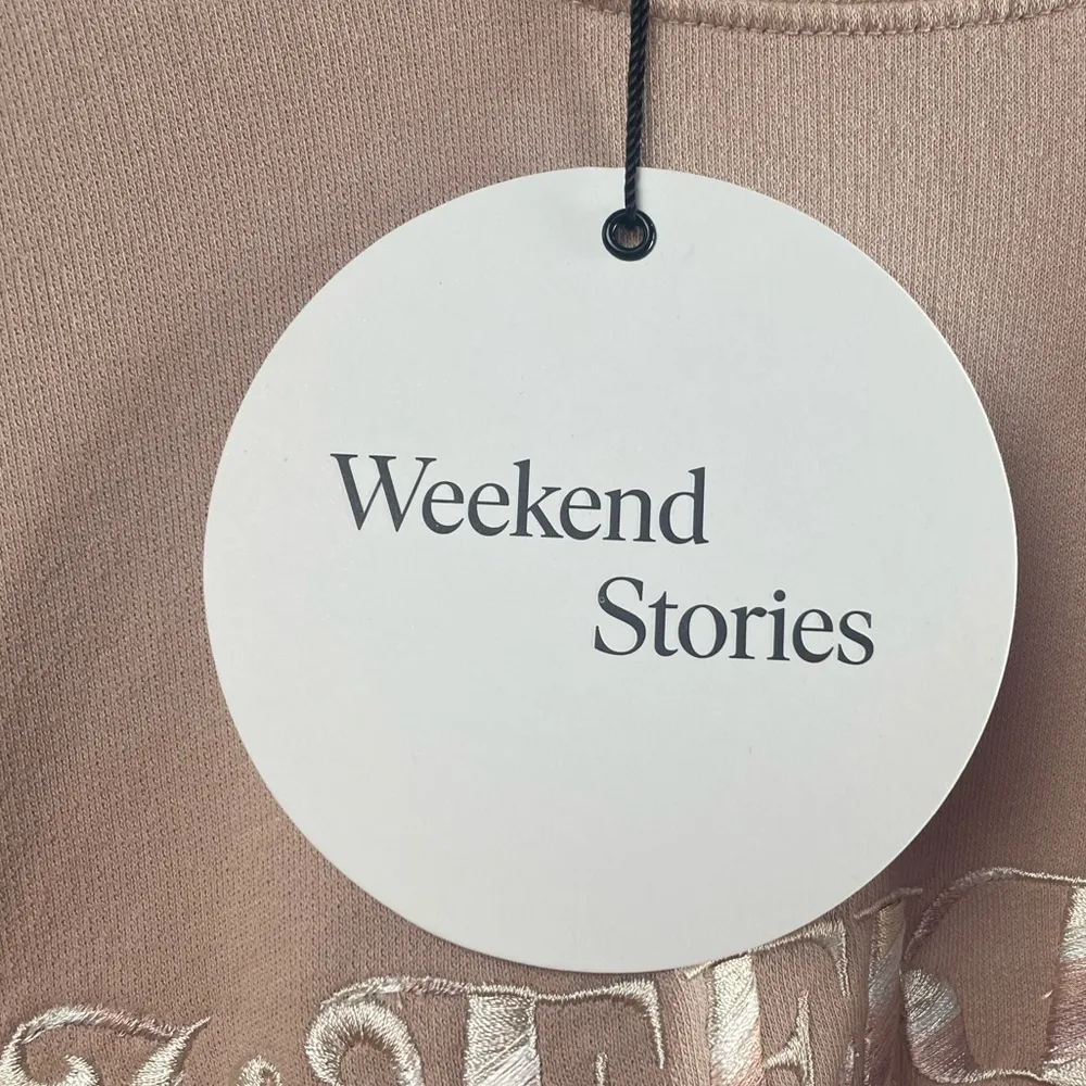 NWT Weekend Stories Jane Sweatshirt in Taupe Size‎ Extra Small Tan Size XS - Image 3