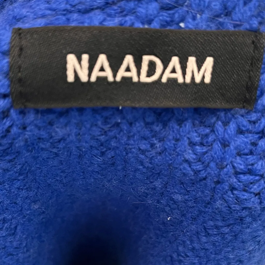 Naadam Chunky Ribbed Wool Cashmere Cropped Crewneck Sweater in Ice Blue Xs - Image 4