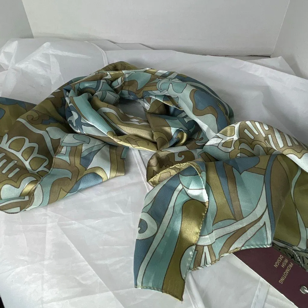 NWT “Art of Dressing” by Kilkenny 60 x 14 Green - Image 2