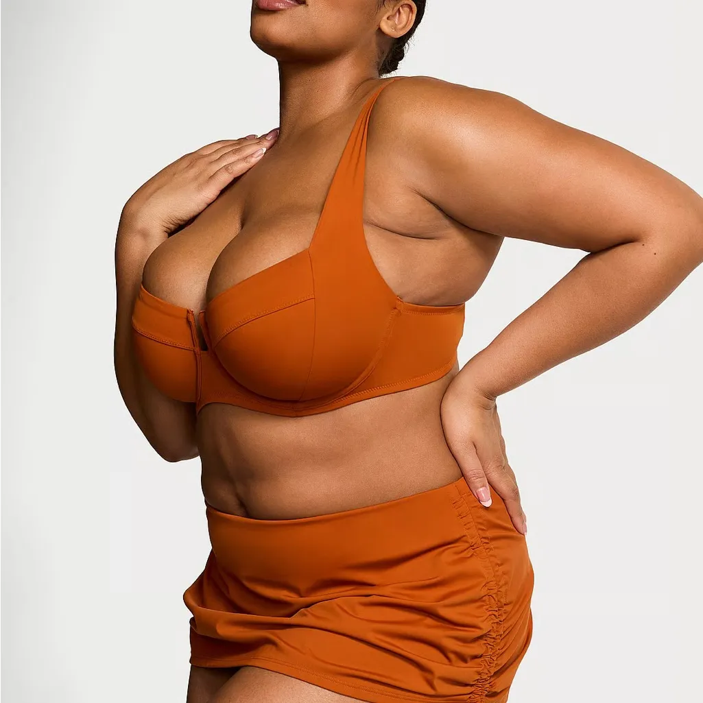 VICTORIA'S SECRET SWIM New 
Essential Ruched Swim Skirt‎ - Image 2