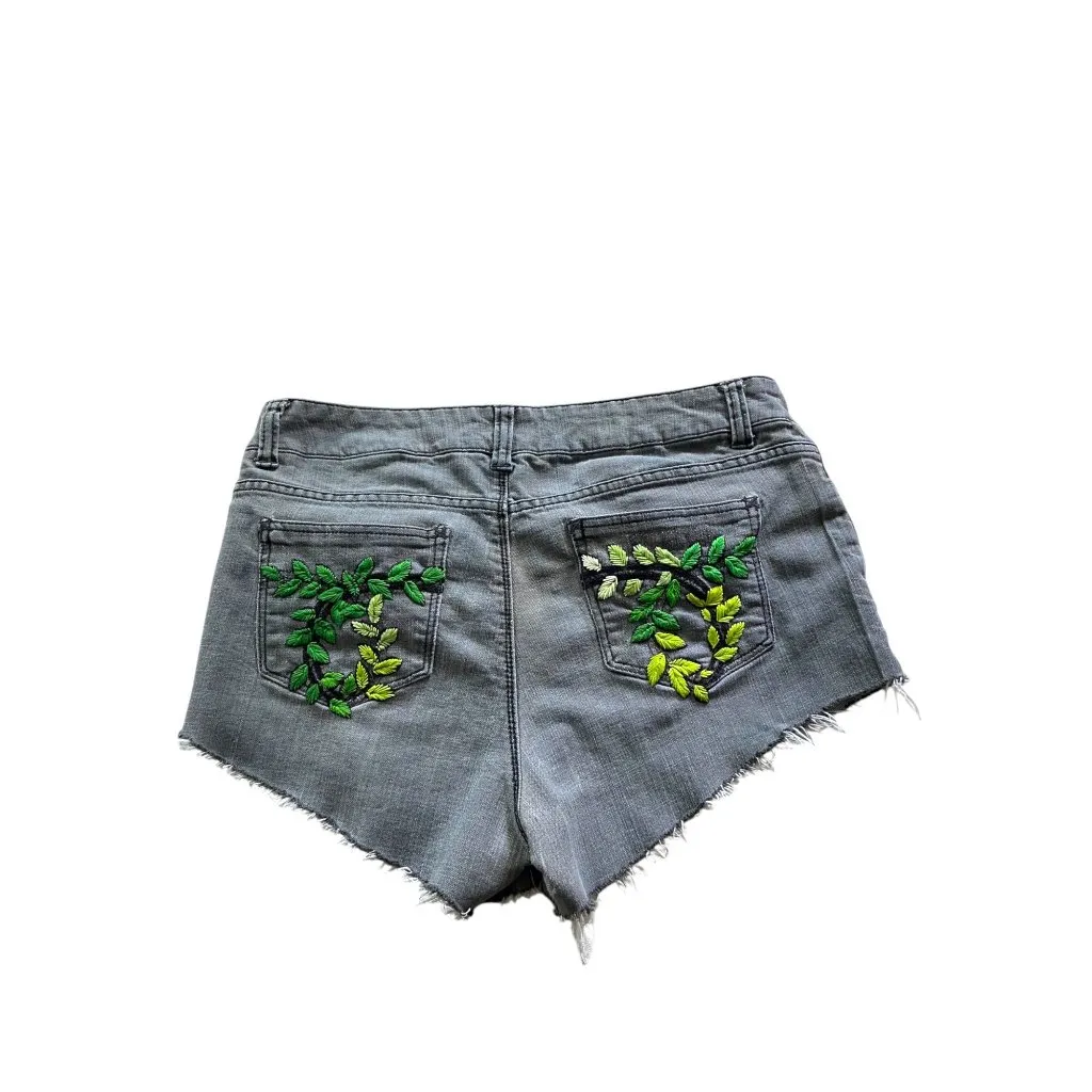 Handmade Embroidered Sunflower Festival Denim Shorts Black Size 12 Boho Summer - Image 2