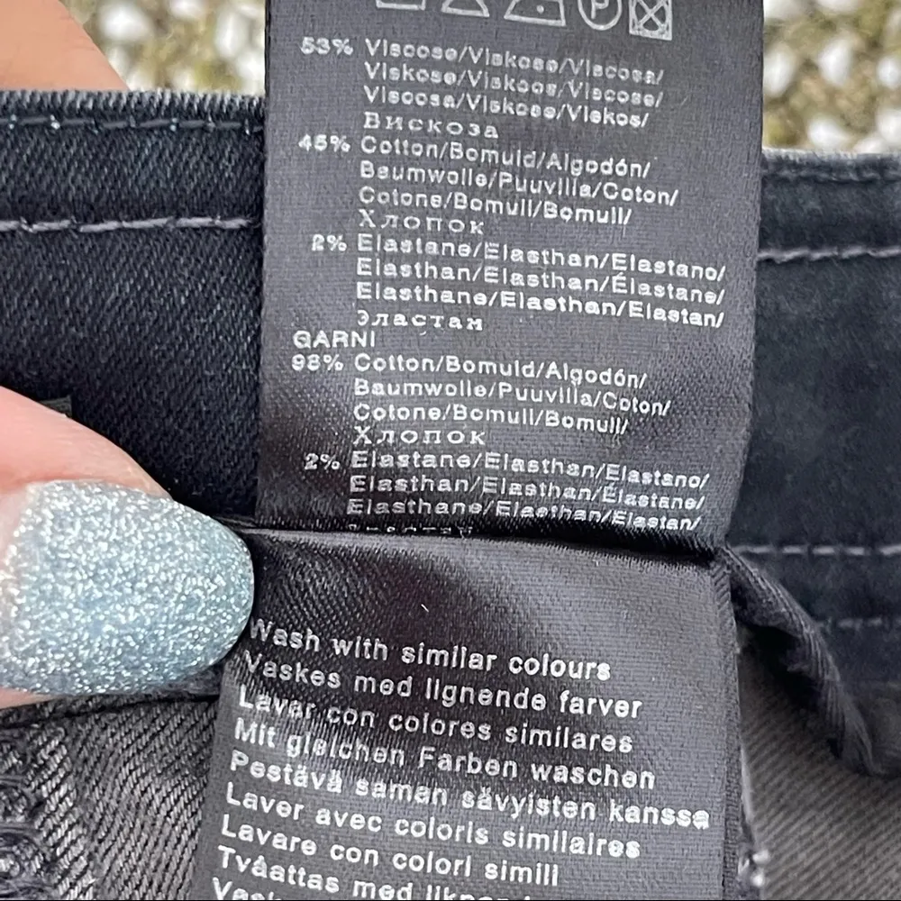 GESTUZ | Gray Mesh Panel Mini Skirt Sz M Size M - Image 14