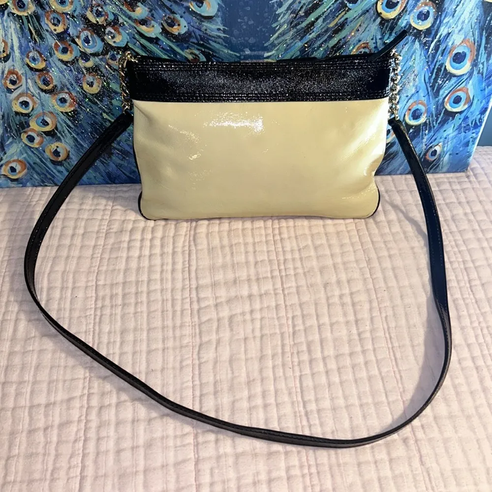 Vintage  Cream/Black Patent Leather Crossbody - Image 5