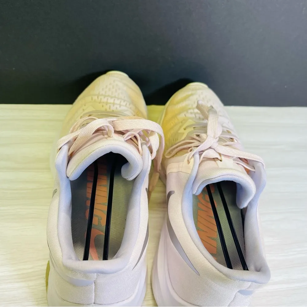 Nike  Zoom Winflo CK4475-600 Pink Running Shoes Sneakers Size 7 - Image 7