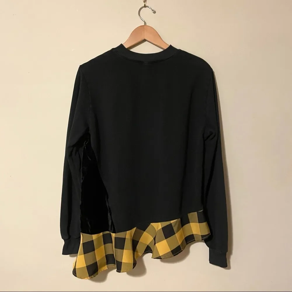 Clu Contrast Ruffles Colorblock Pullover Black Size M - Image 3