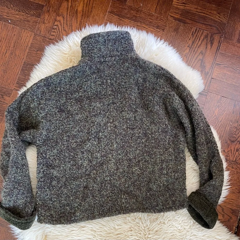 Weave of the Irish Boucle knit Irish cardigan dark green boxy size small - Image 5