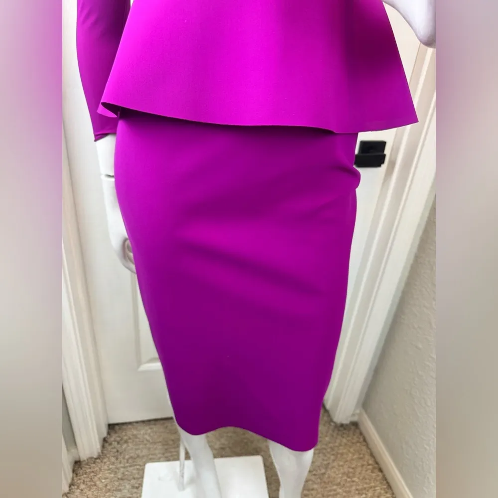 Chiara Boni Elegant Fitted Formal Ingalee Square-Neck Peplum Dress Size 38 - Image 10