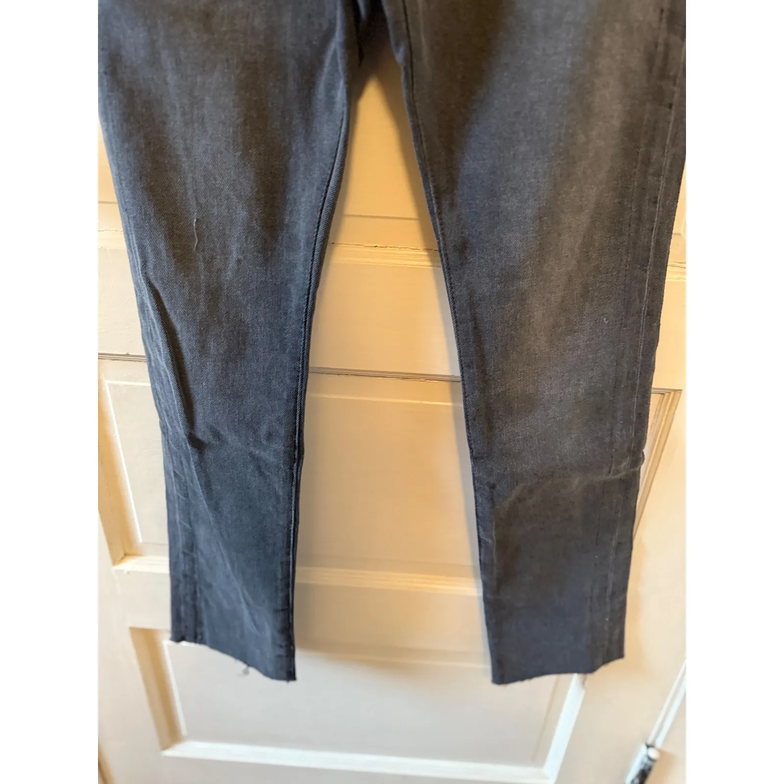 ETIENNE MARCEL athletic stripe slimstraight smogcutter EM1054 jeansSize25 rawhem Gray Size 25 - Image 3