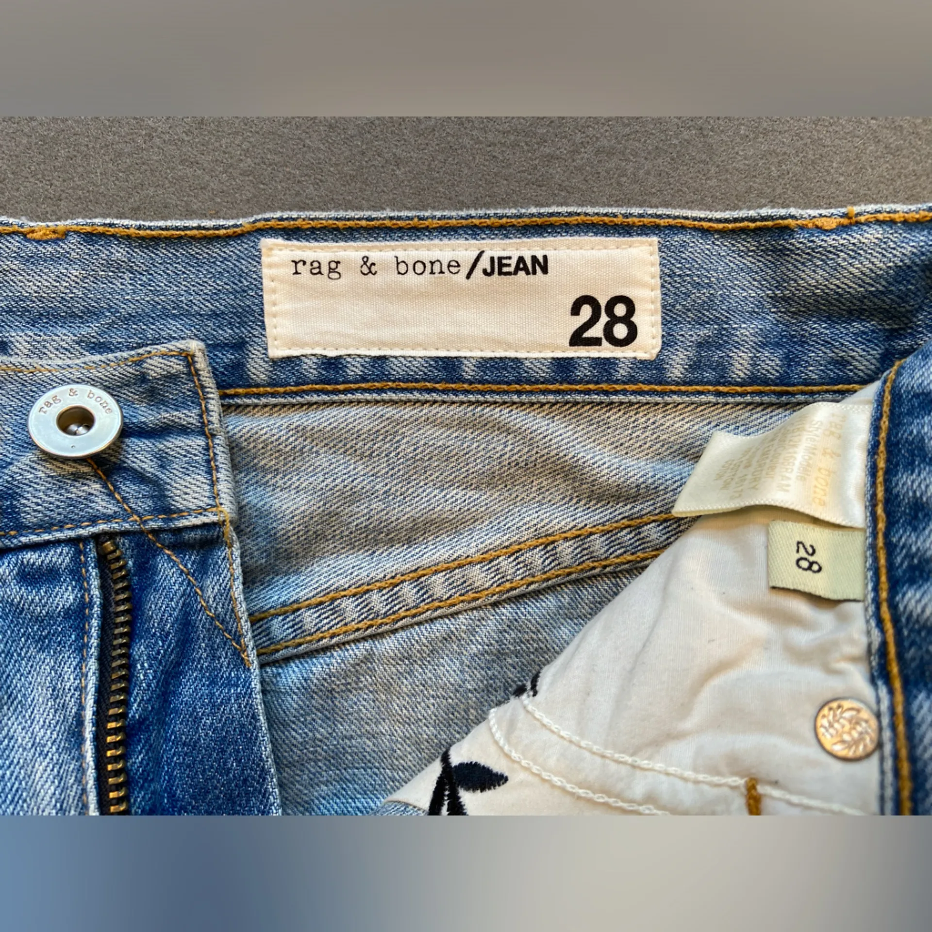 Rag & Bone/Jean Mini Skirt,‎ Denim Floral Embroidery Ramona, Size 28 - Image 3