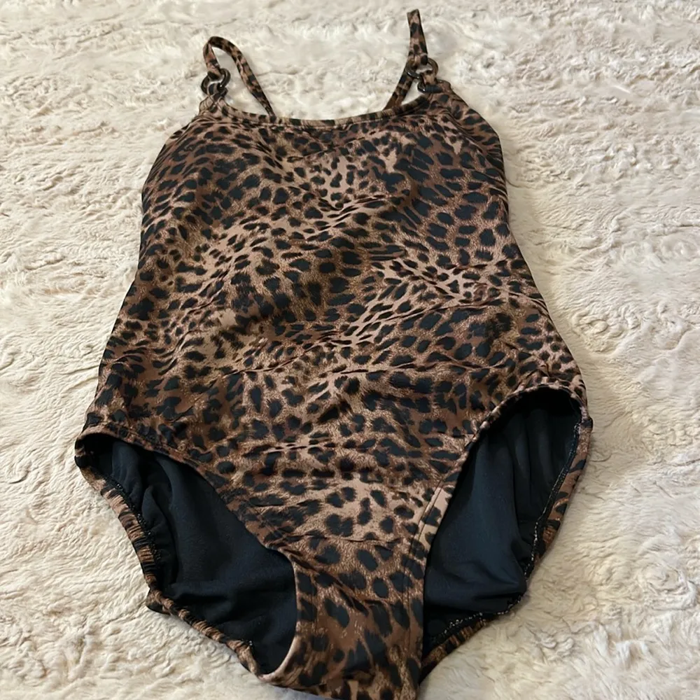 Animal print one - Image 2