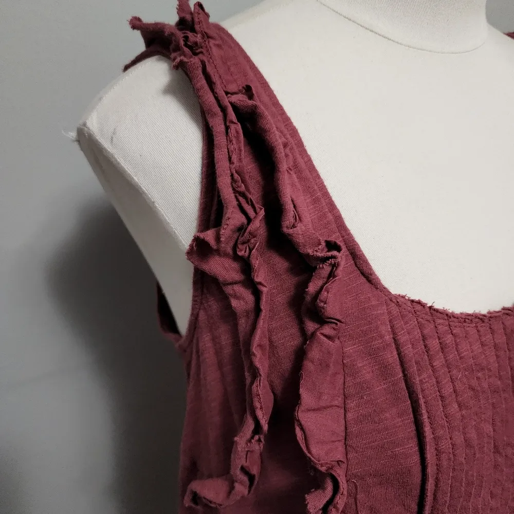 Anthropologie Rust Red Pintuck Ruffled Tank Size Medium - Image 3