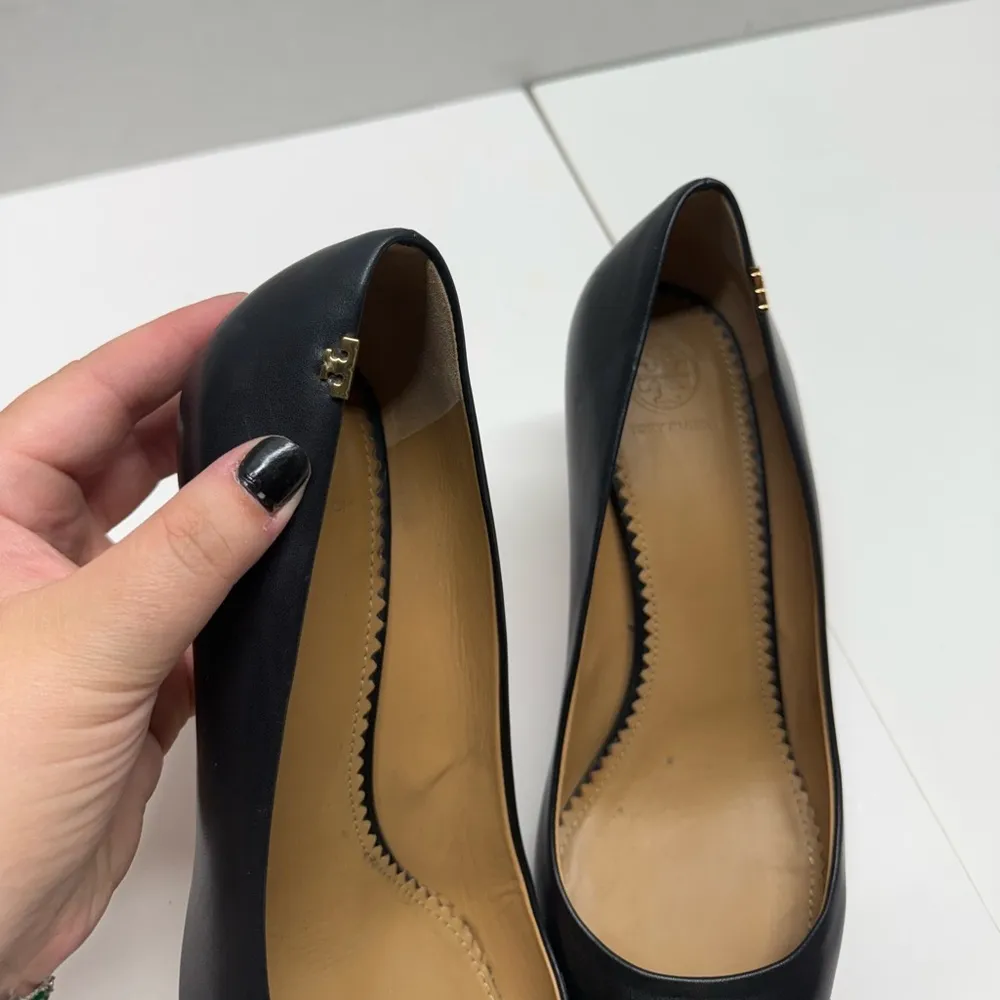 Tory Burch Penelope Grosgrain Cap-Toe Pump Heels - Image 4