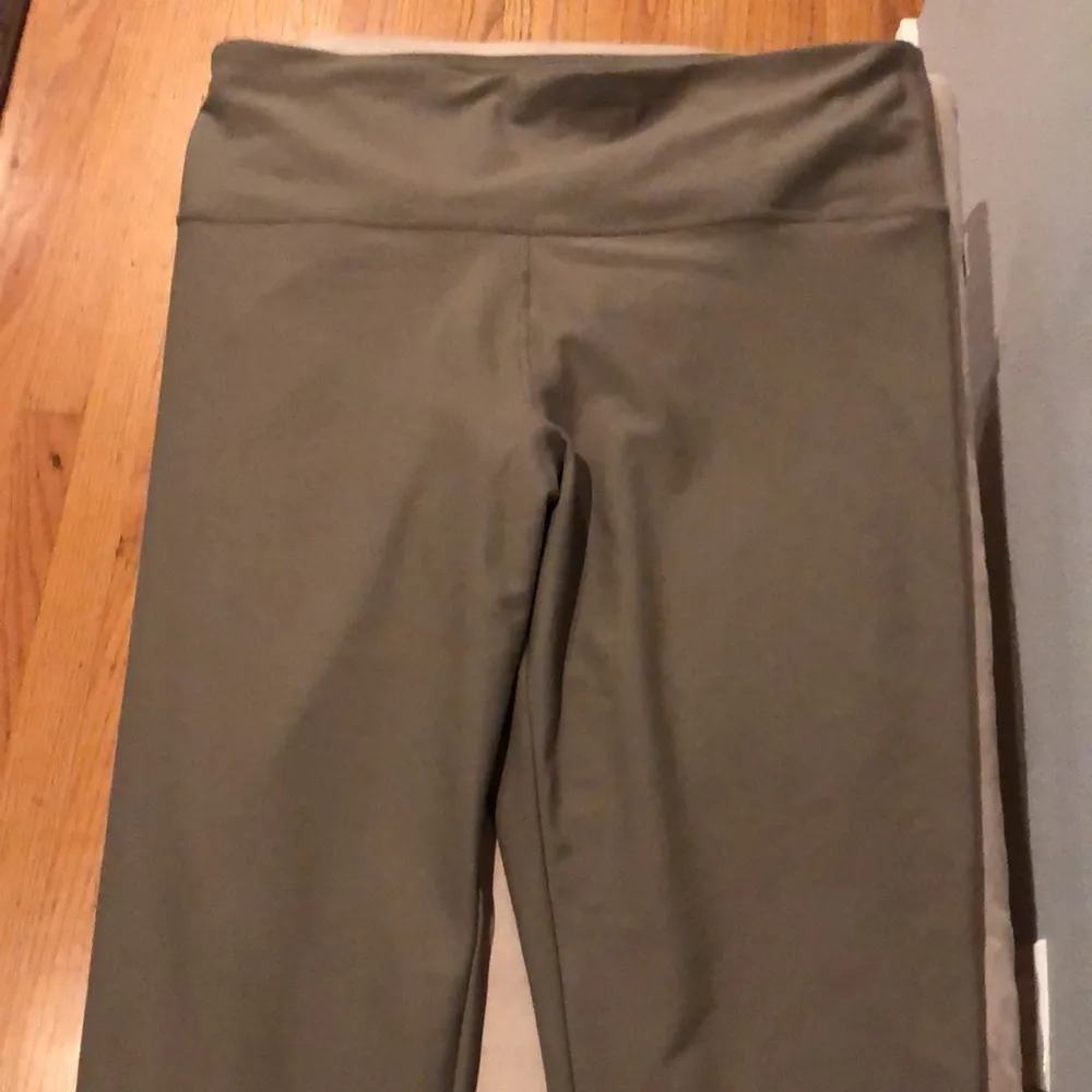 Old Navy High-Waisted PowerSoft 7/8-Length Side-Cutout Leggings, XL TALL - Image 8