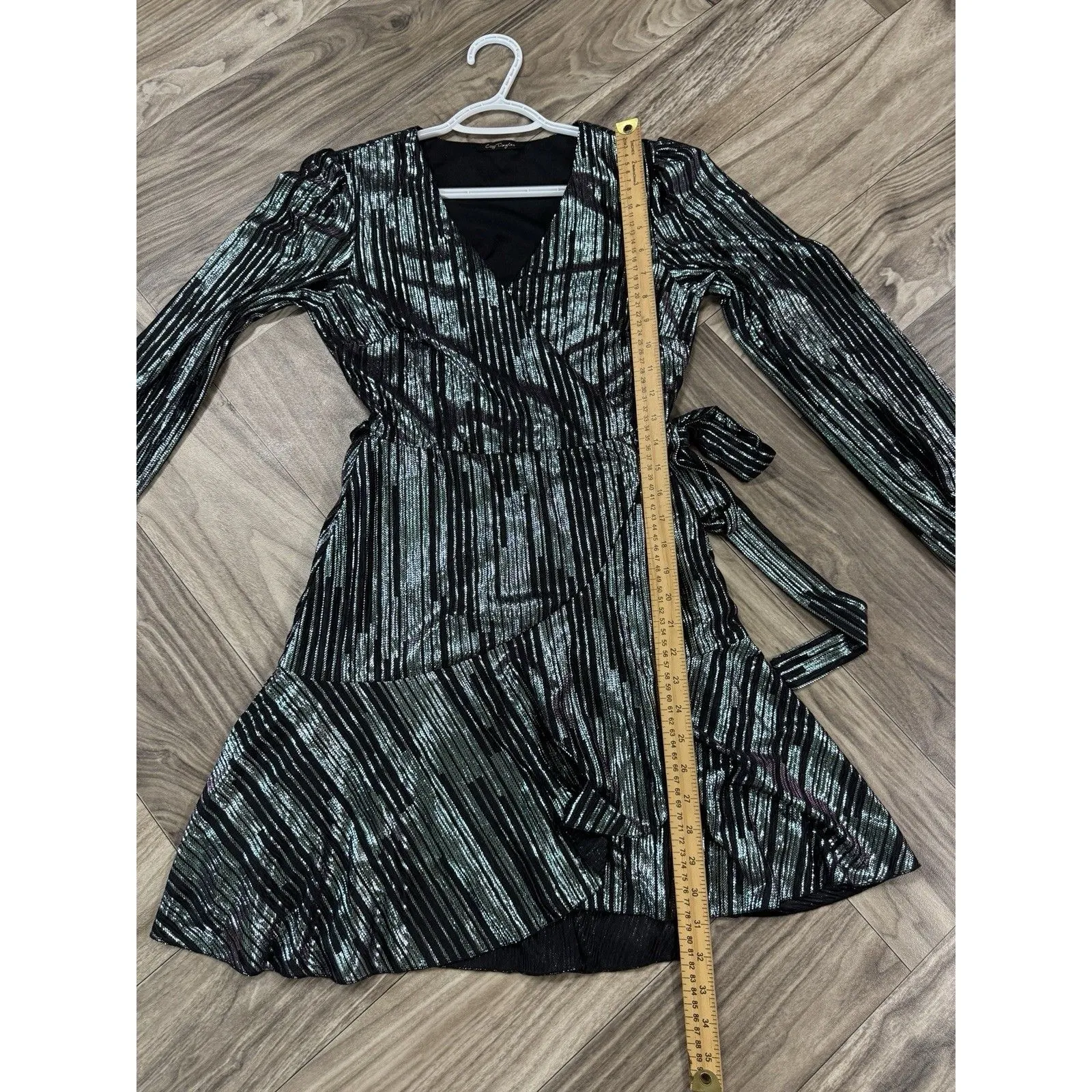 City Triangles Juniors' Surplice-Neck Fit &Flare Dress Size 7 Silver - Image 6