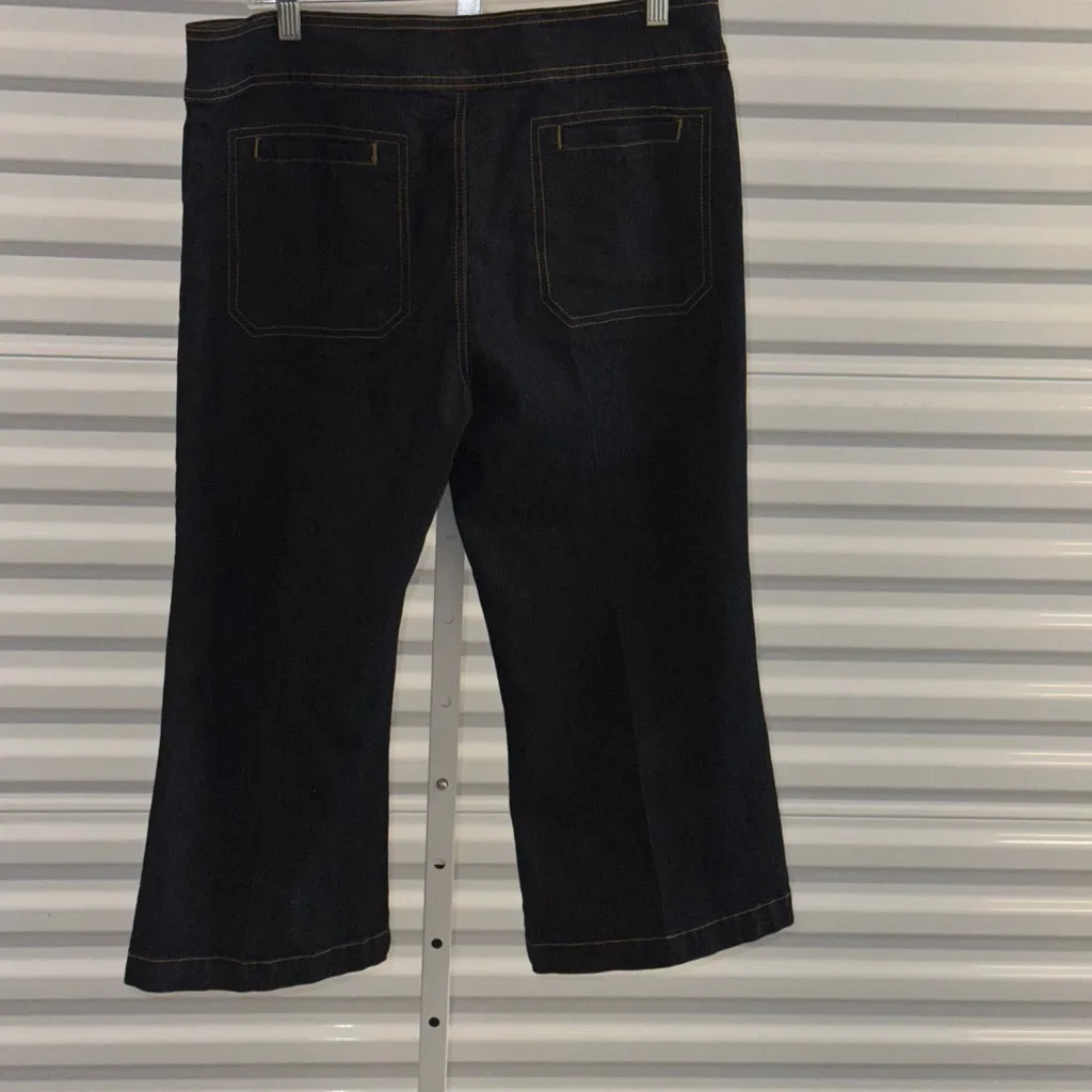 Bisou Bisou Dark Wash Denim Blazer & Cropped Pants Set Size 14 Black - Image 6