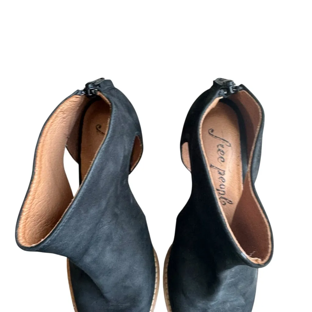 Free People - Wilder Black Suede Cutout Ankle Pointed Toe Block Heel Sz 39 - Image 5