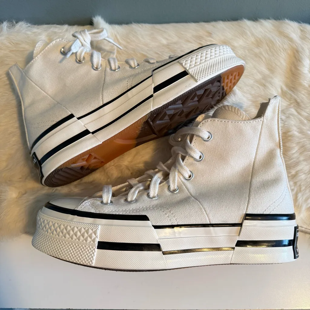 Converse Chuck Taylor 70 Plus All Star Lift Unisex High Top Sneakers - Image 4