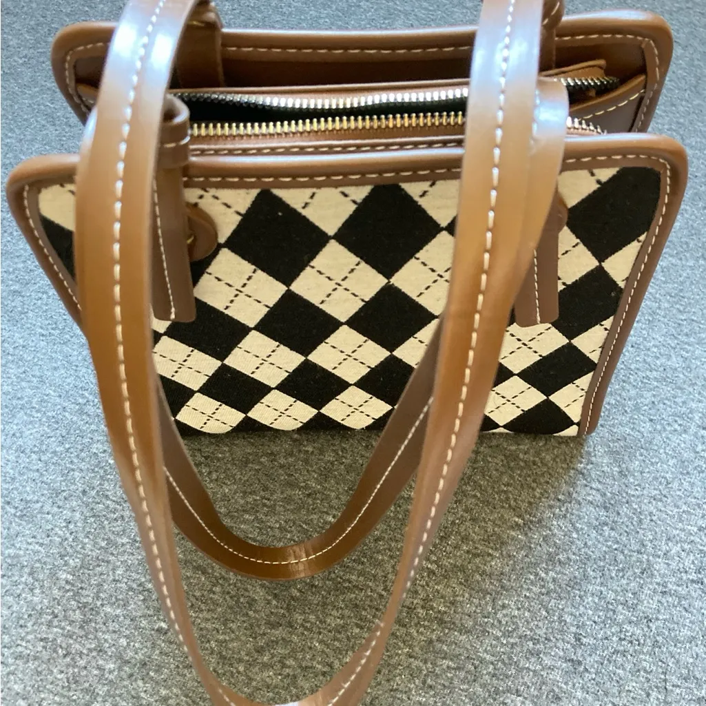 Argyle Shoulder Bag Brown PU Leather Handbag –‎ Preppy Retro Style - Image 7