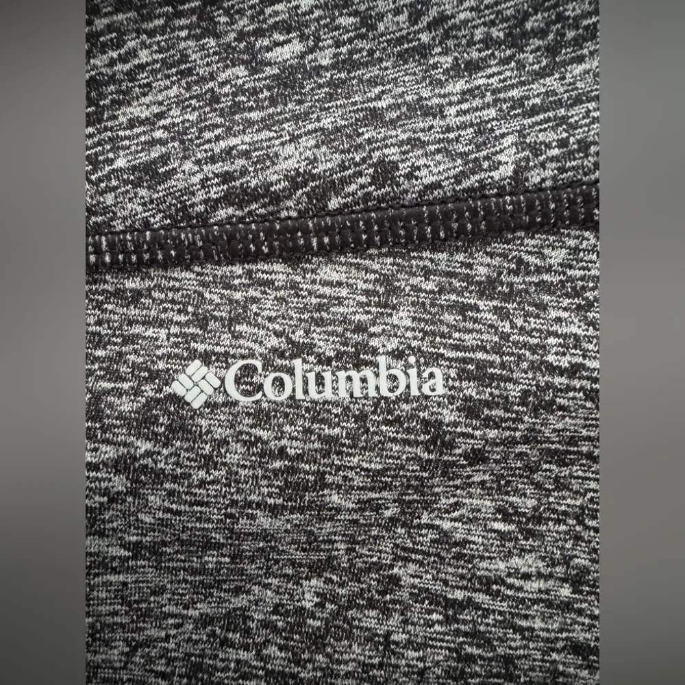 Columbia  Black and White Knit Leggings - Image 4
