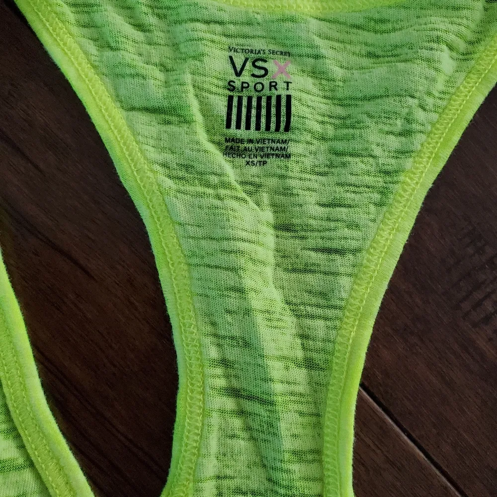 Athletic set size xs nike green and black shorts and xs vsx tank in gree… - Image 5