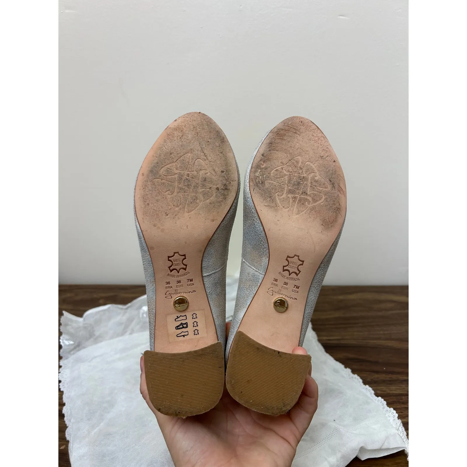 Guilhermina Heels Peep Toe Metallic Silver Leather Block Heel Cutout Women Shoes Size 7 - Image 5