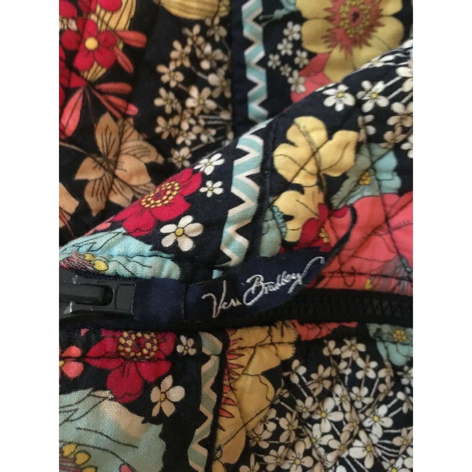 Vera Bradley  Floral Duffle Bag Large Size - Image 5
