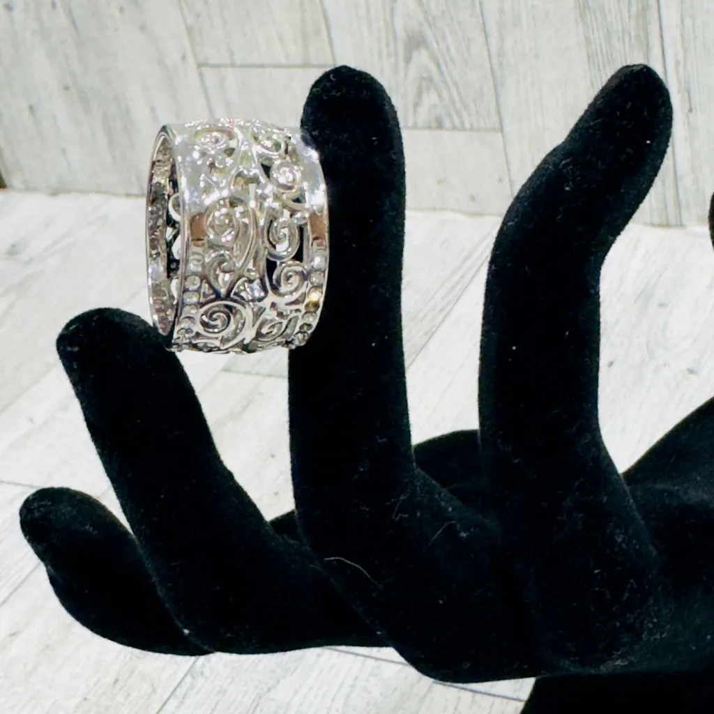 Lia Sophia "Promenade" Silver Tone with Cut Crystals Filigree Ring - Siz… - Image 2