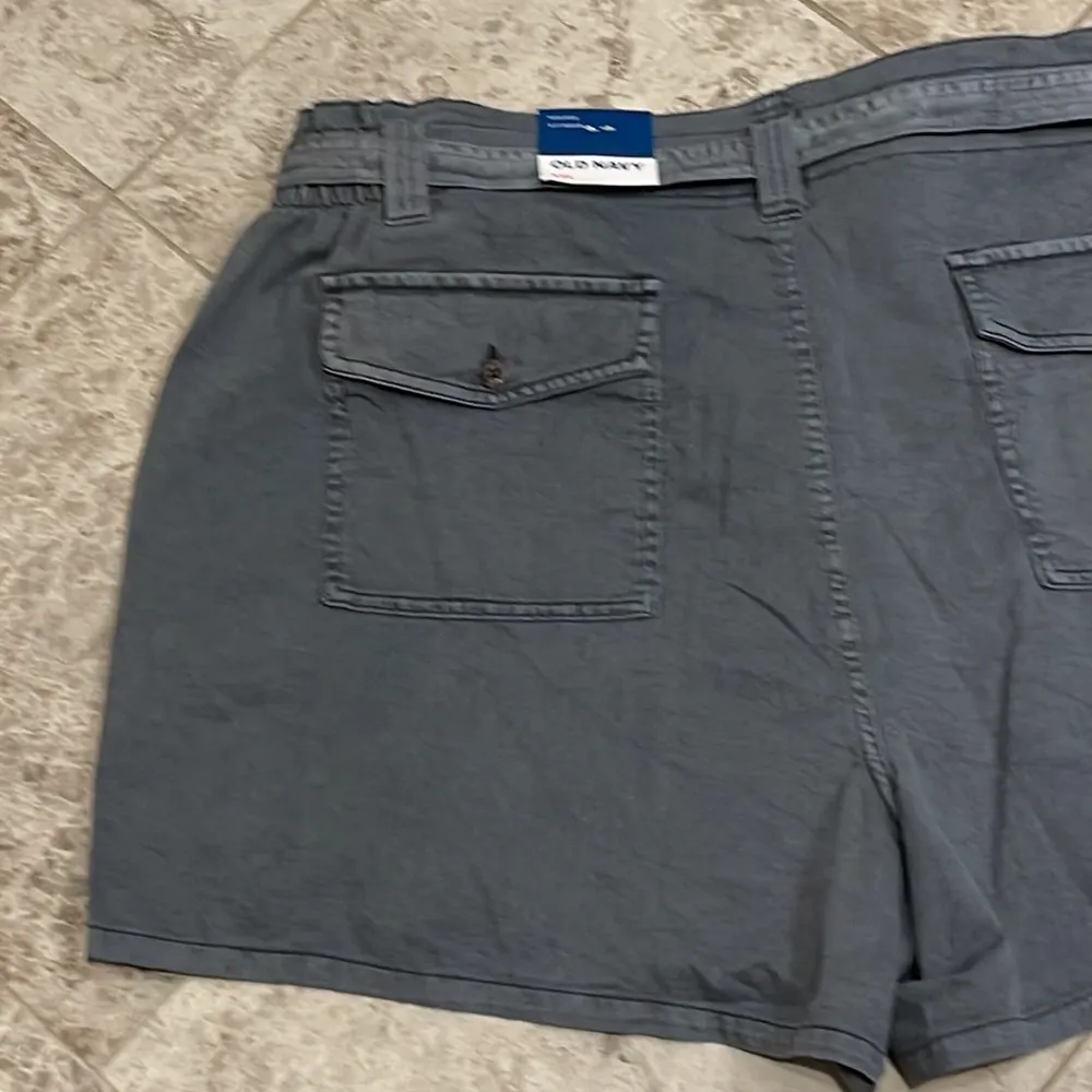 Old Navy High-Waisted Twill Workwear Shorts 4.5” Inseam NEW Size XXL - Image 9