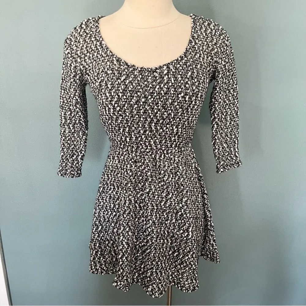 Urban Outfitters KIMCHI BLUE Knitted Sweater Fit & Flare Dress Size XS - Image 2