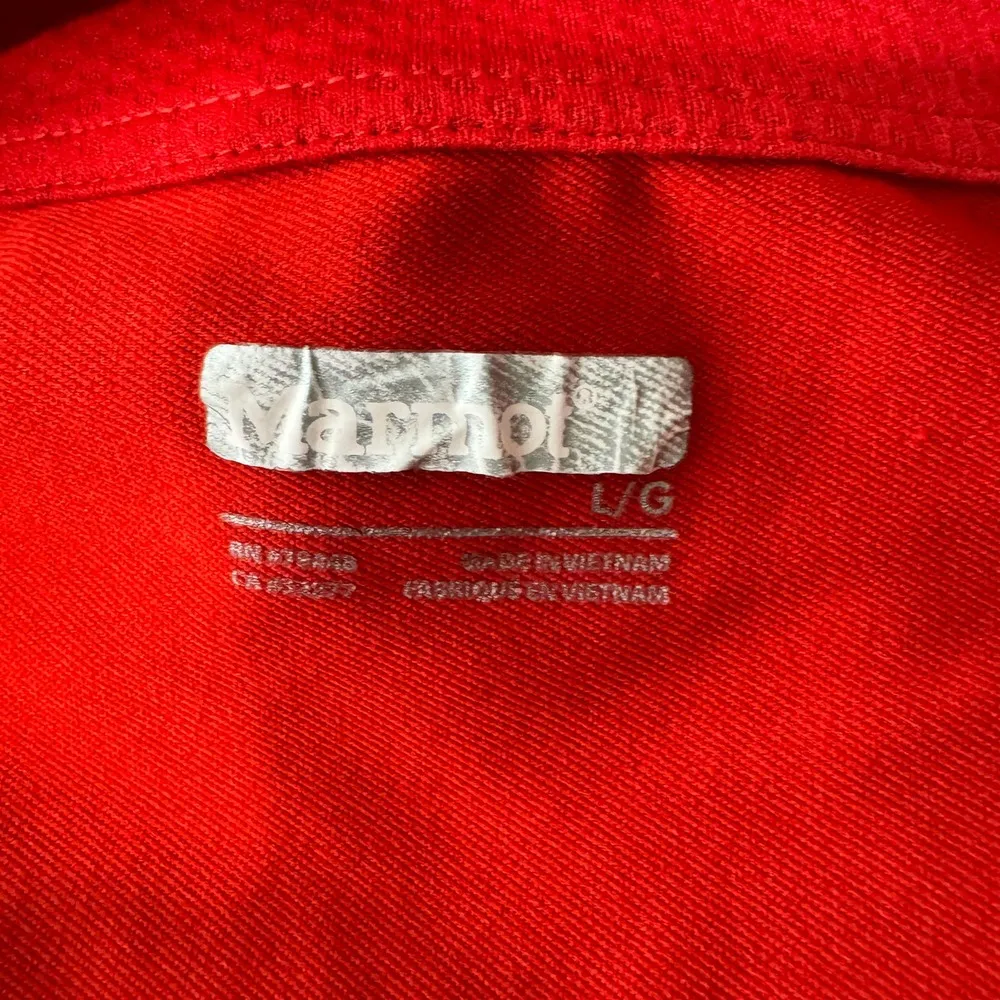 Marmot Red Long Sleeve 1/2 Zip Athletic Long Sleeve Tee Thumbholes Size L - Image 5