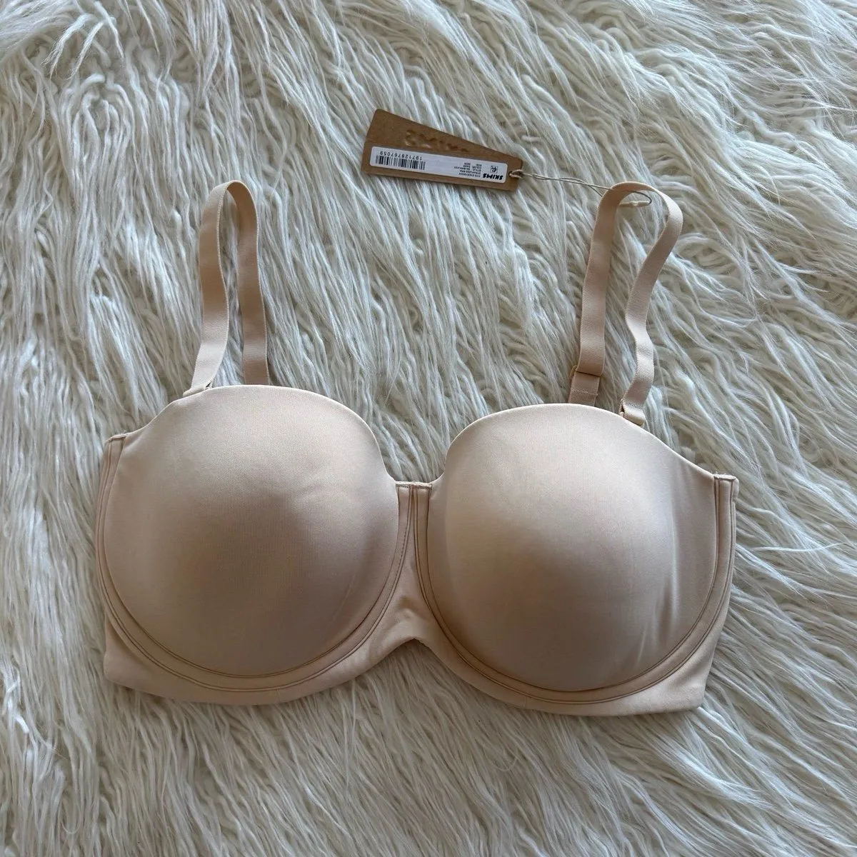 Skims Fits Everybody Strapless Bra Sand Size 36DD - Image 2