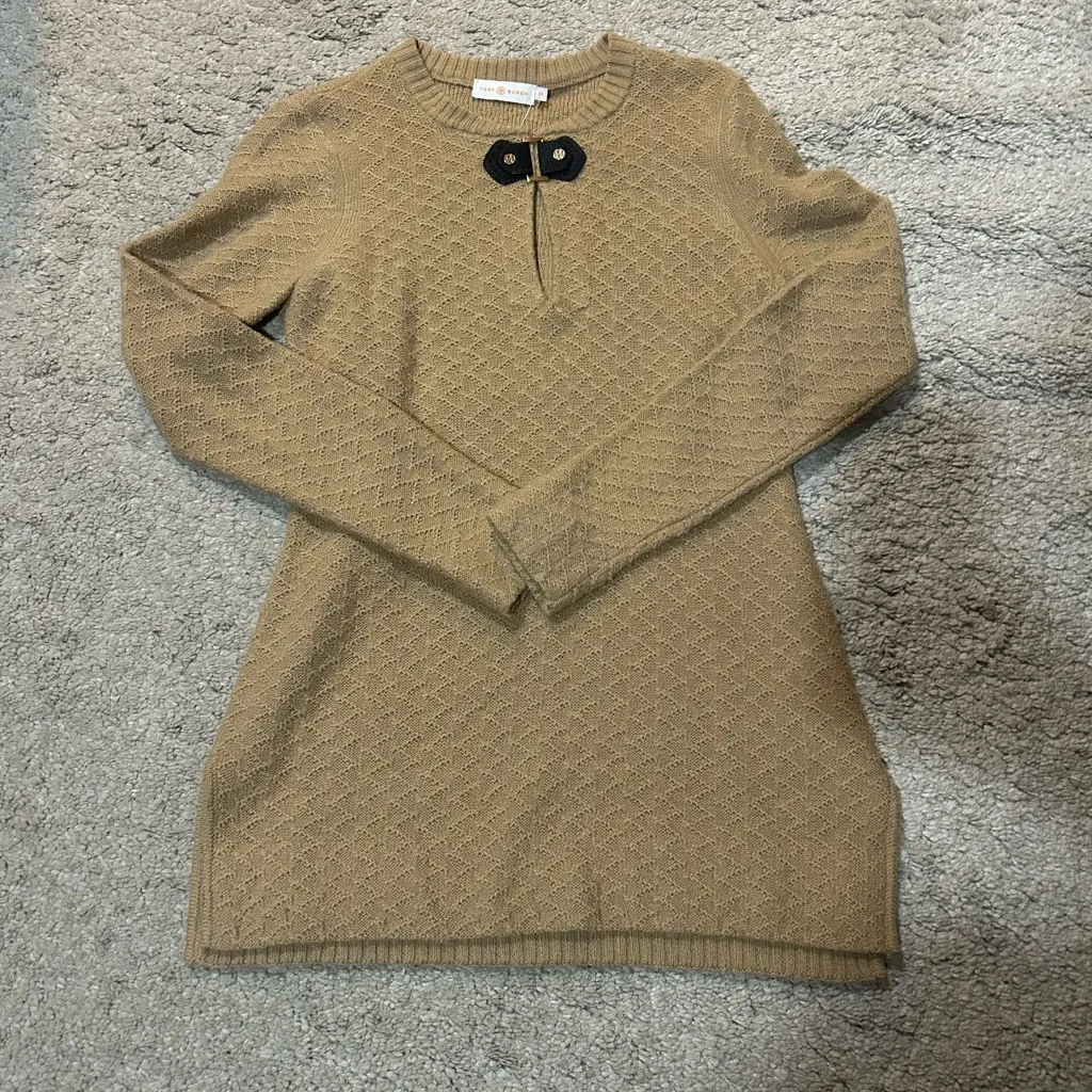 Tory Burch Mim Tunic Sweater in a brown wool, acrylic, and alpaca blend VGUC - Image 2