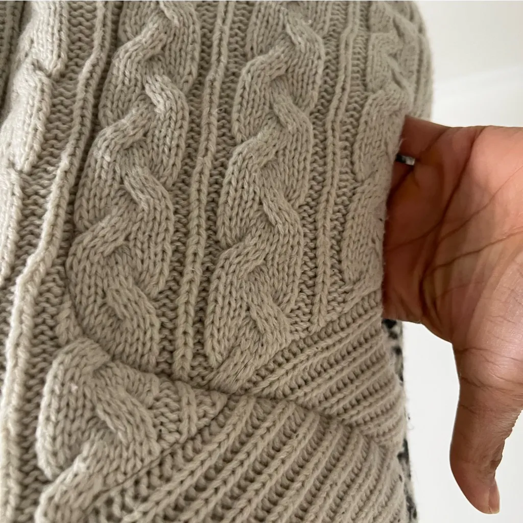 Jack By BB Dakota Cream Classic Knit Gilet Removeable Faux Fur Hood Purple Satin Gray - Image 8