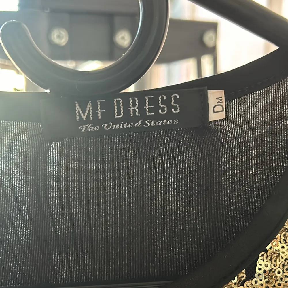 Black and gold sequin cocktail dress. Size M - Image 3