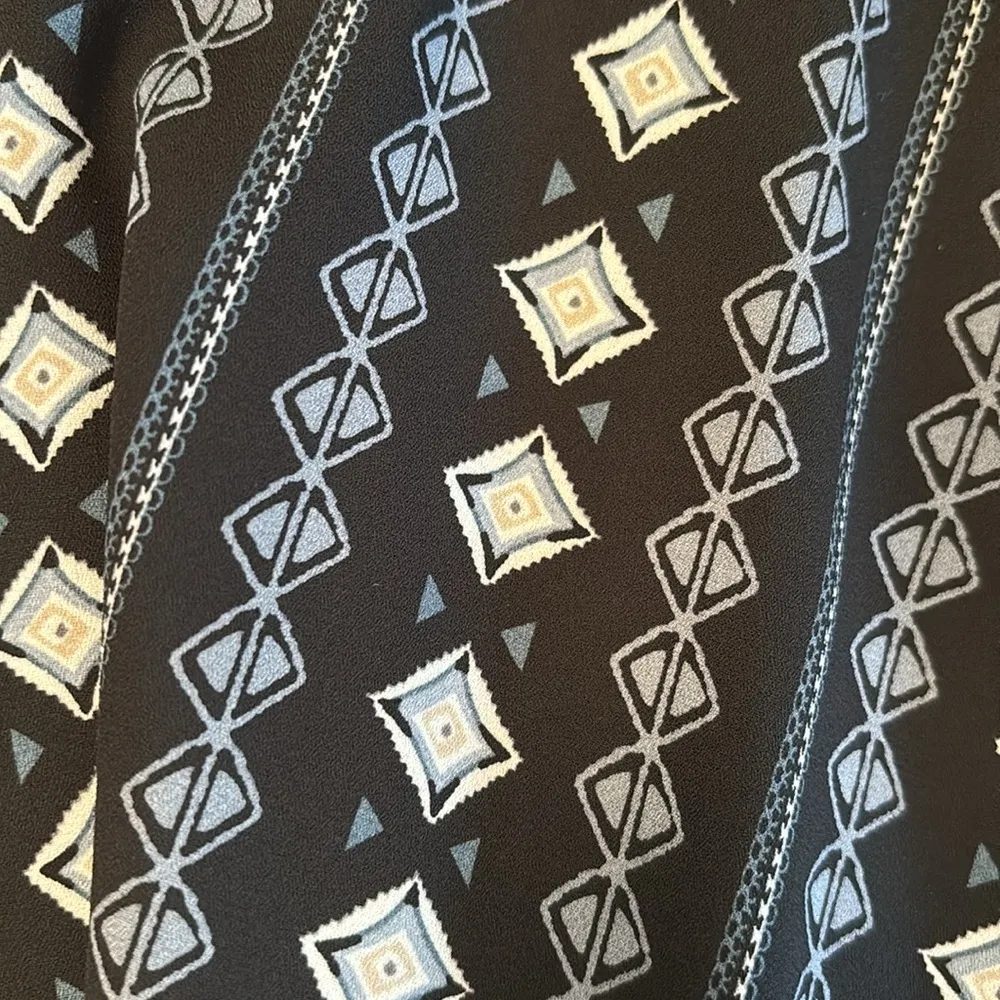 Wishlist  apparel navy blue V-neck shorts, romper - Image 3