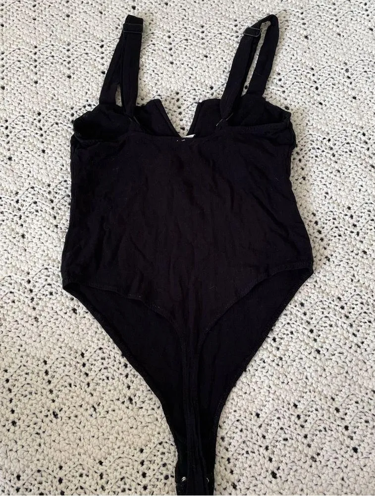 Free People Pippa V-Wire Bodysuit Black (Small) - Image 3