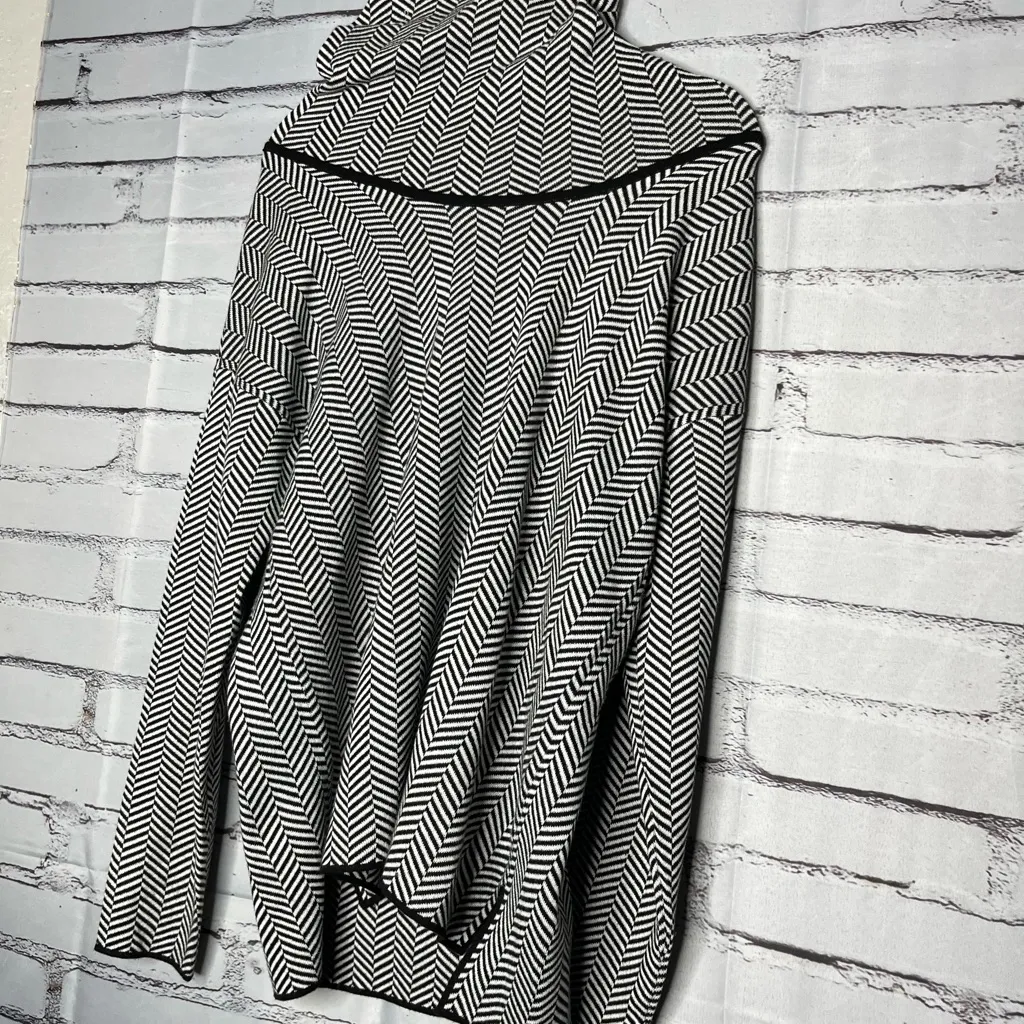 Calvin Klein Black and White Wide Cowl Neck Sweater Striped Monochrome SZ S - Image 8