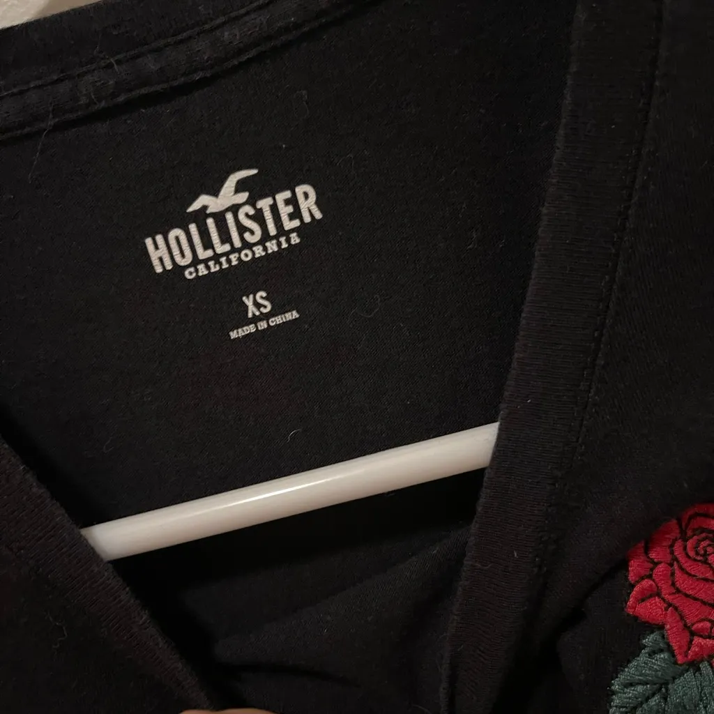 Hollister Cropped VSCO style Floral sleeve T-shirt Rose California checkered XS - Image 3
