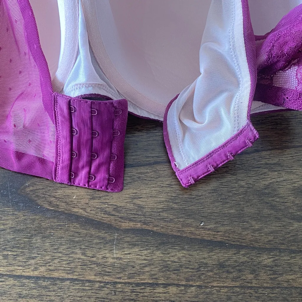 Torrid Full Coverage Balconette Lightly Lined Dot Lace 360 Back Smoothing 40DDD - Image 3