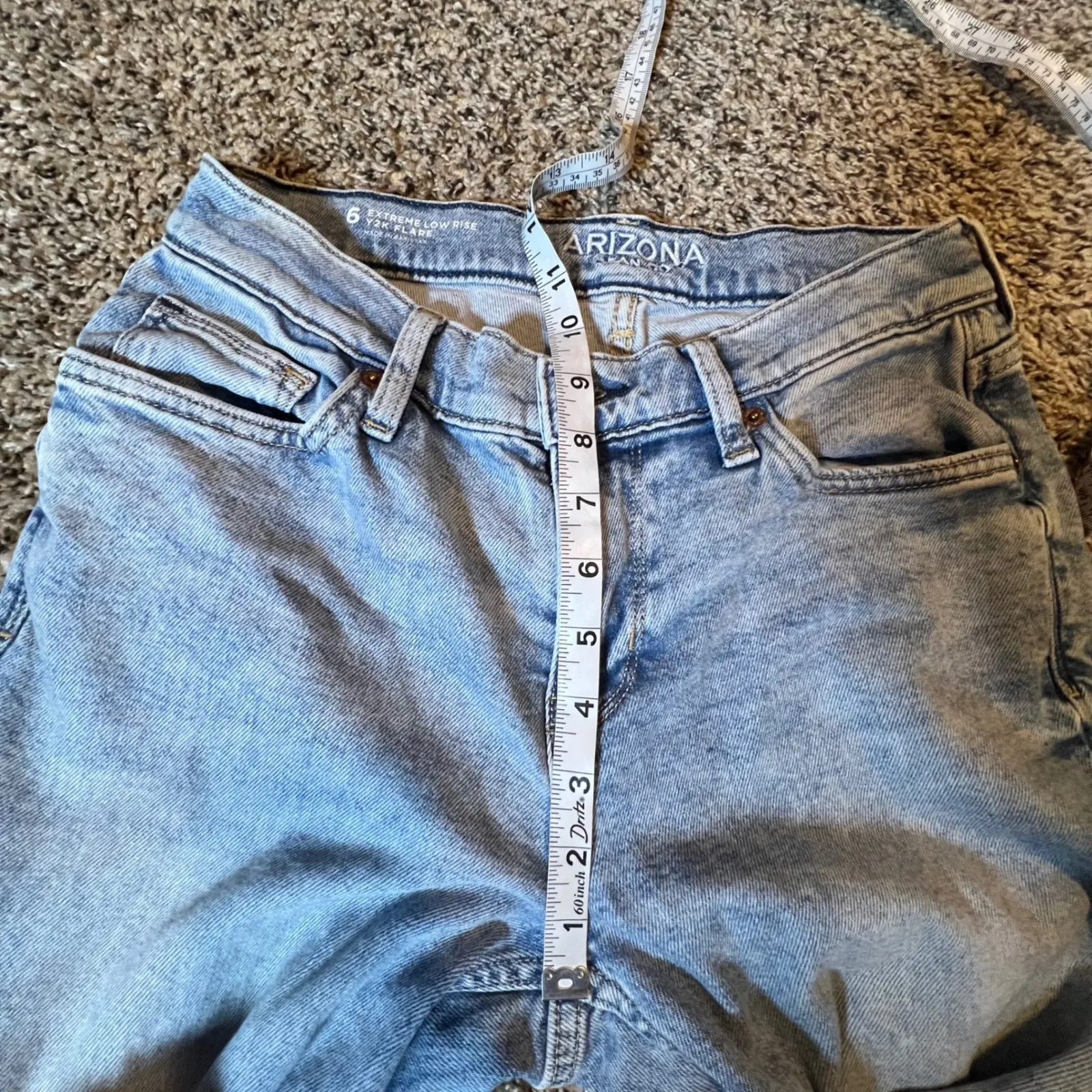 ARIZONA Extreme Low Rise Y2K Flare Jeans Light Wash Size 6 - Image 6