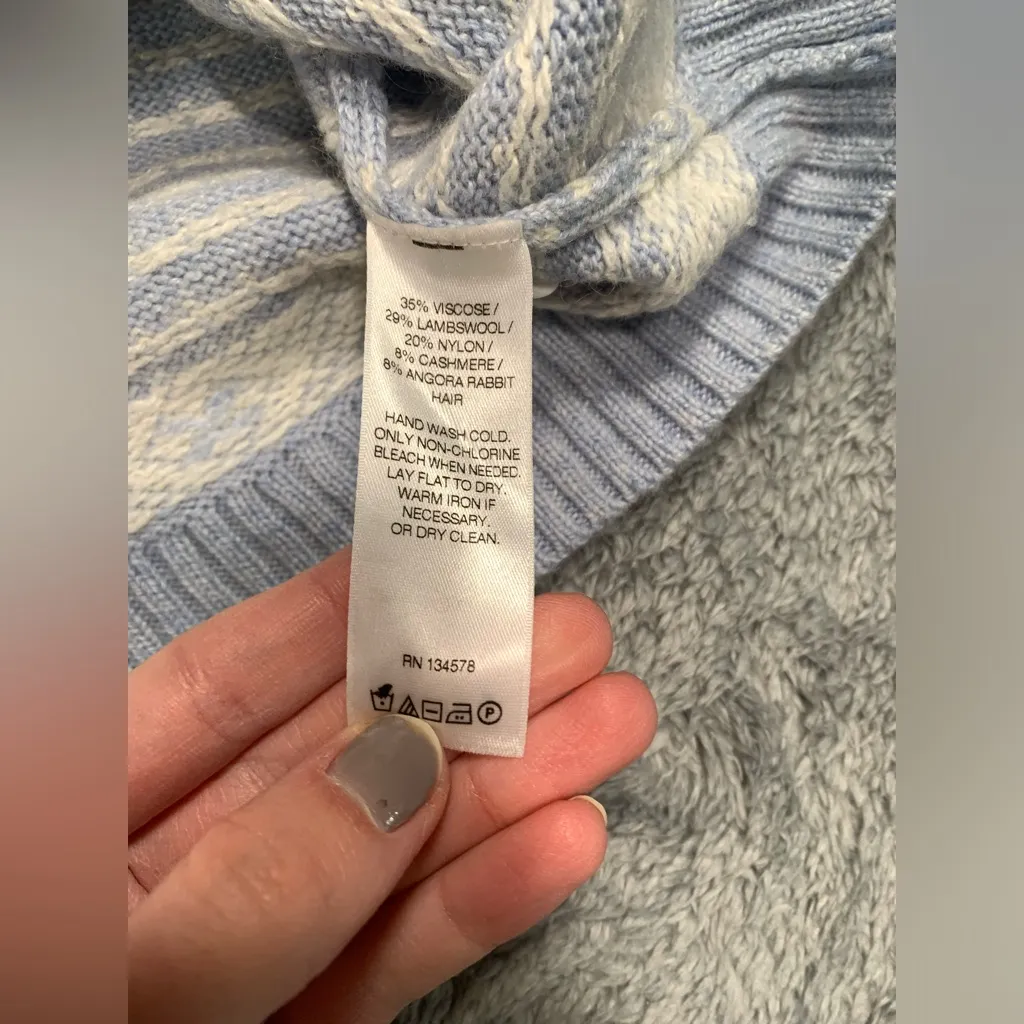 Vineyard vines cashmere blend whale sweater XS - Image 7