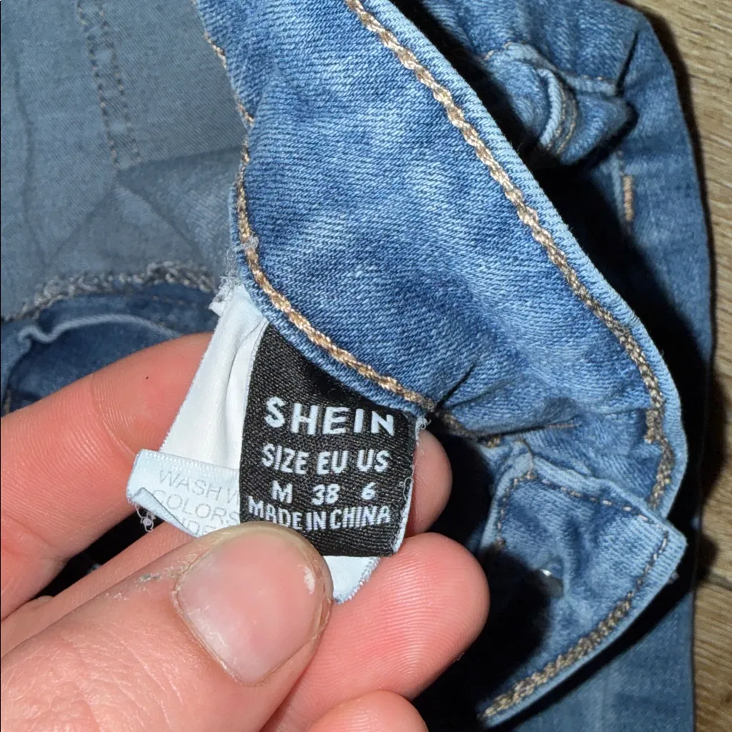 SHEIN High Rise Distressed Blue Jeans - Image 7