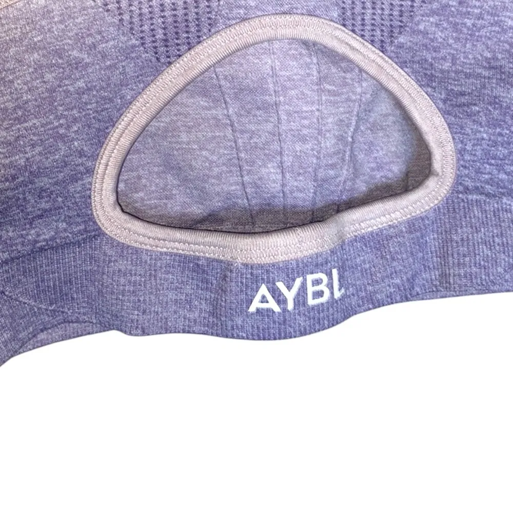 Aybl pulse ombré sports bra NOT - Image 4