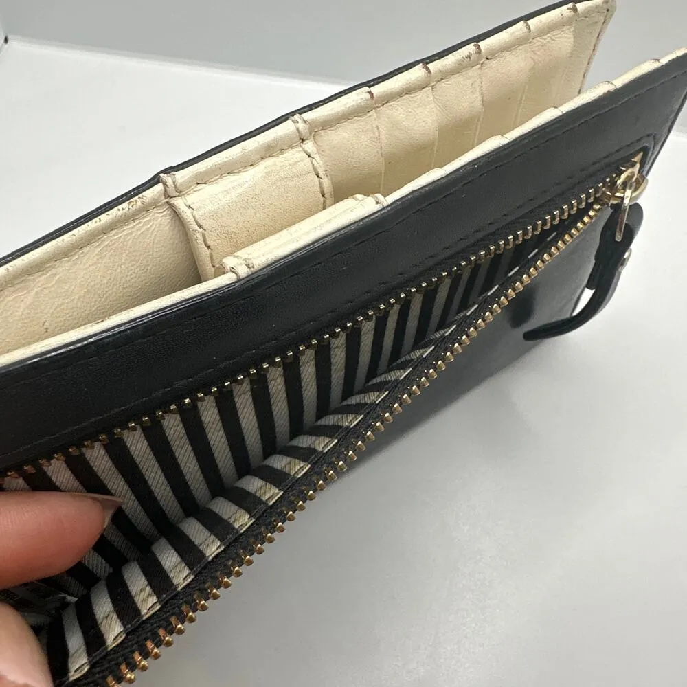 KATE SPADE New York Black North Court Bow Stacy Wallet - Image 6