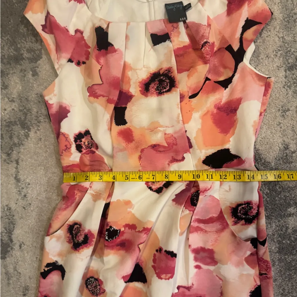 Gabby Slye Floral Cap Sleeve Dress - Image 7