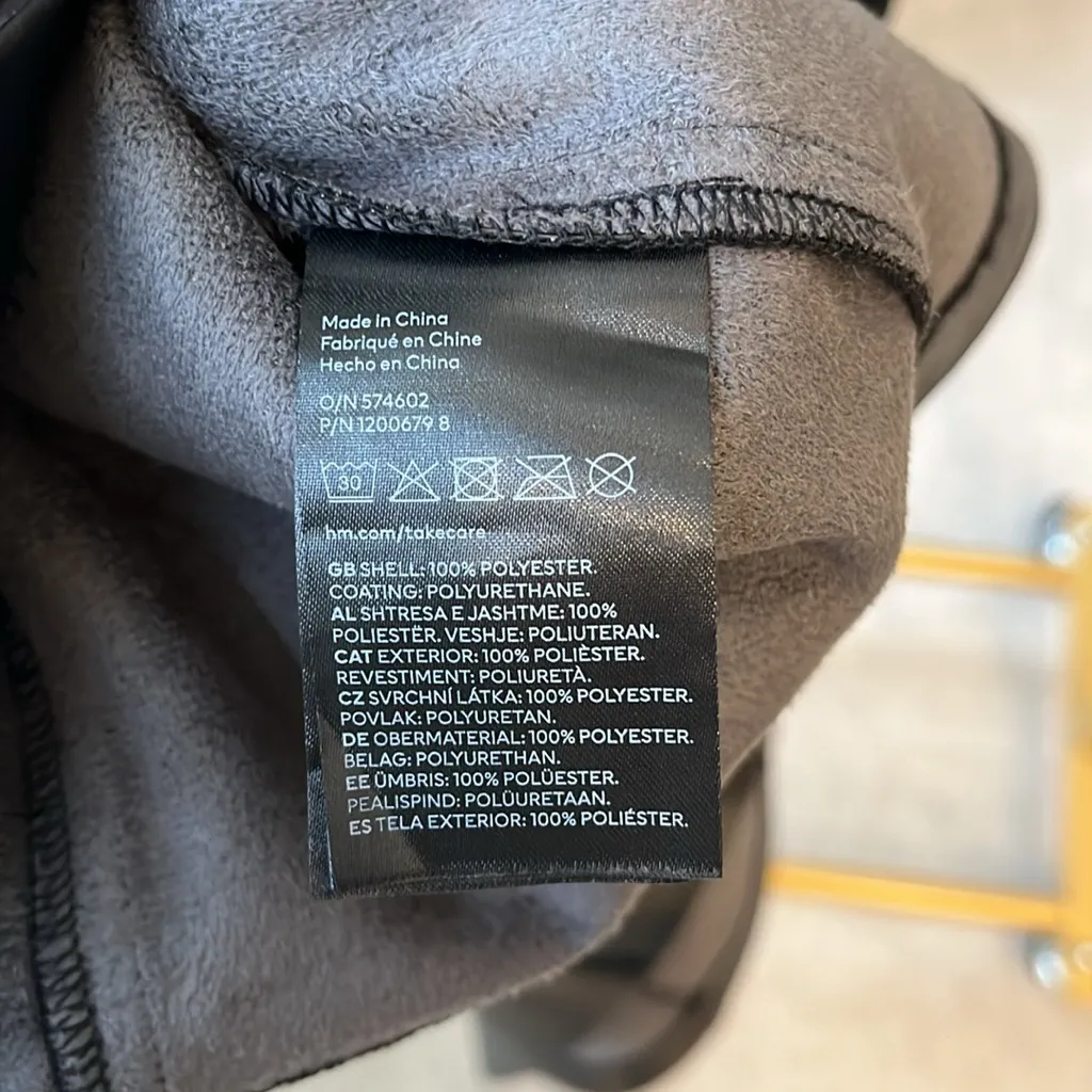 H&M faux leather strapless tube dress - Image 7