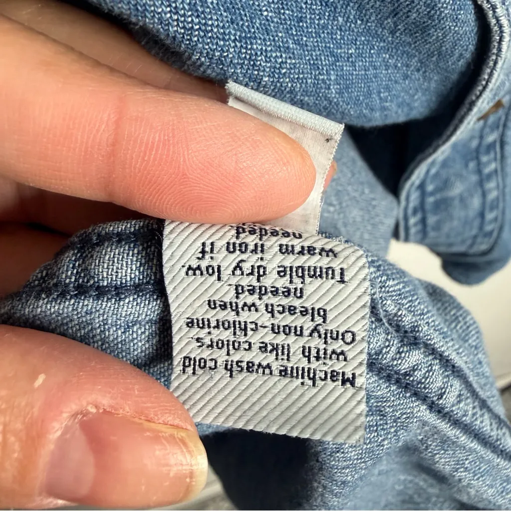 Croft & Barrow Women’s Blue Denim Boyfriend Shirt XXL Cotton Long Sleeves Casual - Image 5