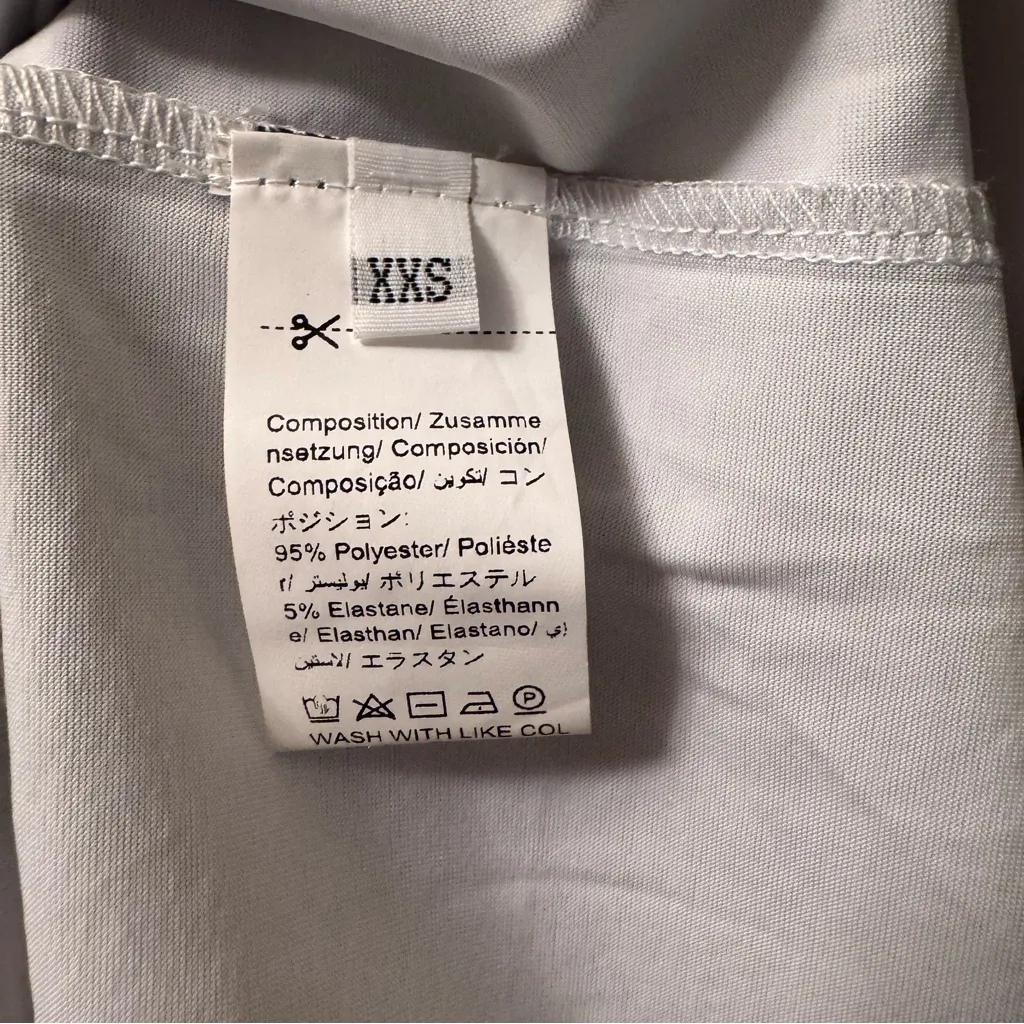 NWOT Y2K Shiny Holographic Metallic Oversized Disco T - Image 6