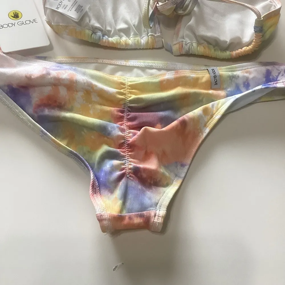 Body Glove Tie-Dye Bikini Set small top xsmall bottoms - Image 6