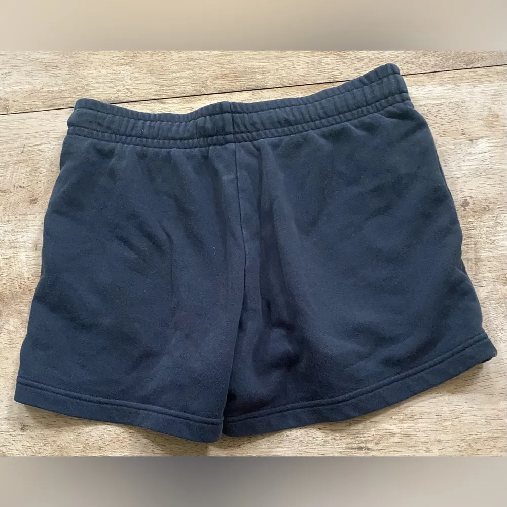 Nike Sportswear Women’s Sz S Black Club Fleece Mid-Rise Shorts - Image 5